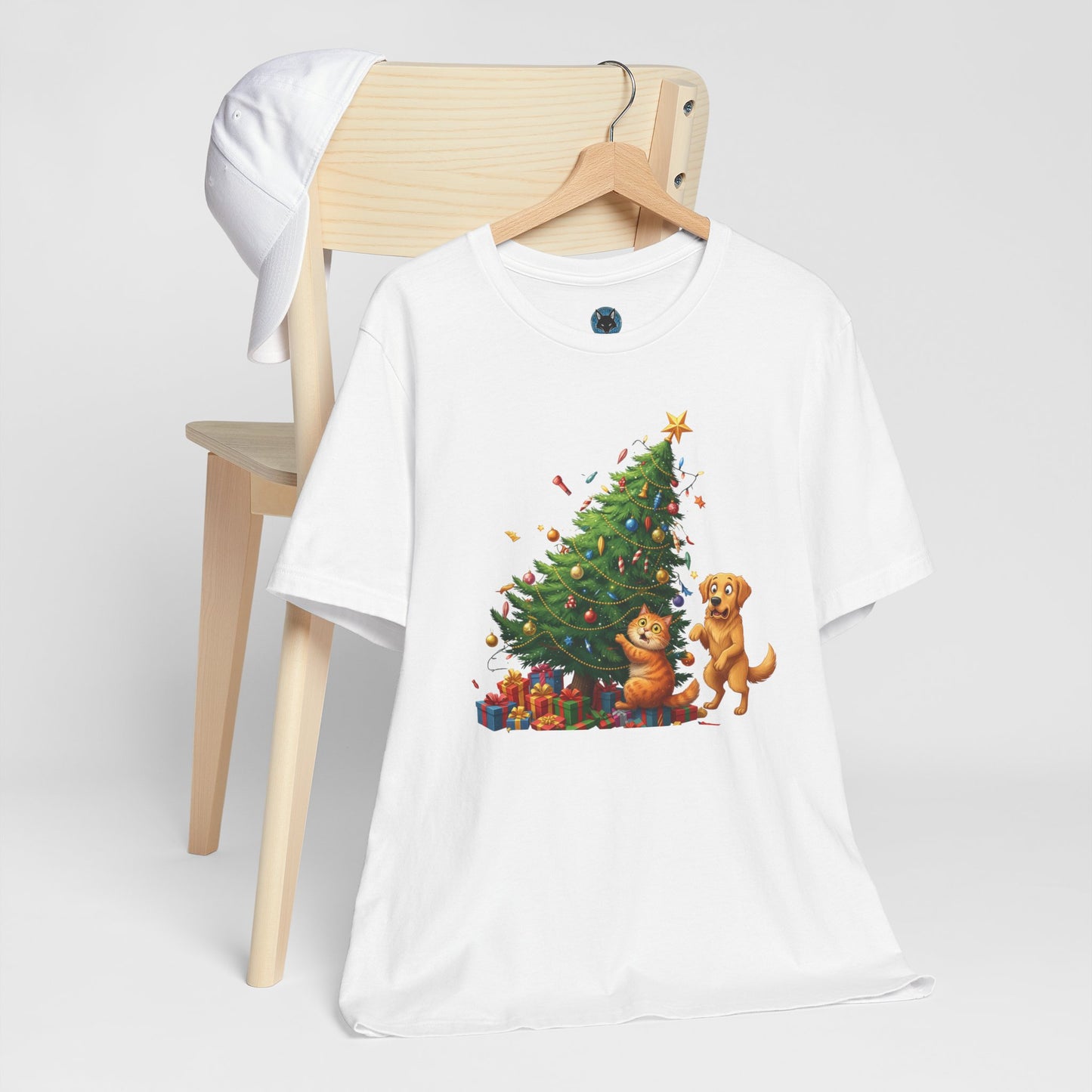 Christmas Cat Unisex T-Shirt
