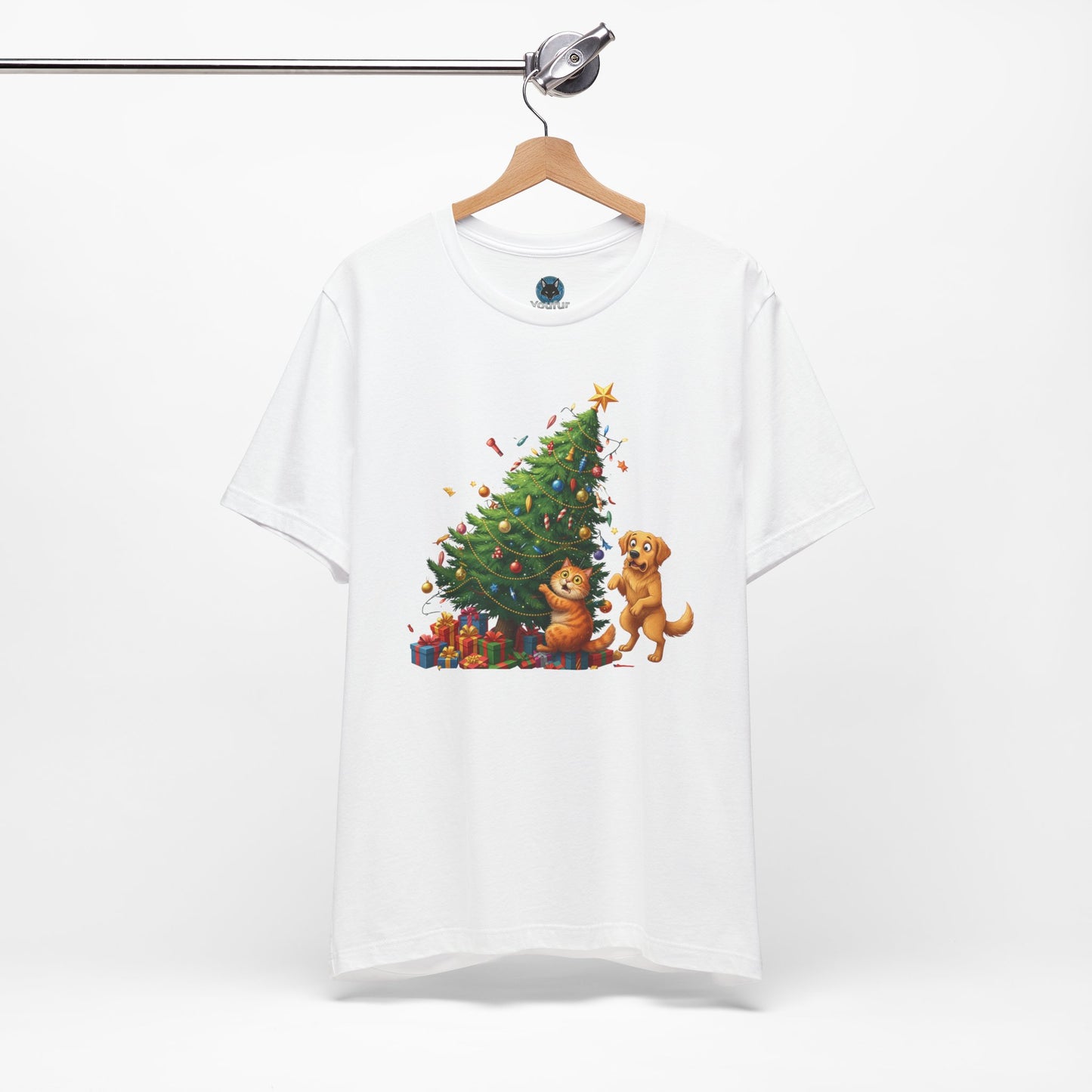 Christmas Cat Unisex T-Shirt