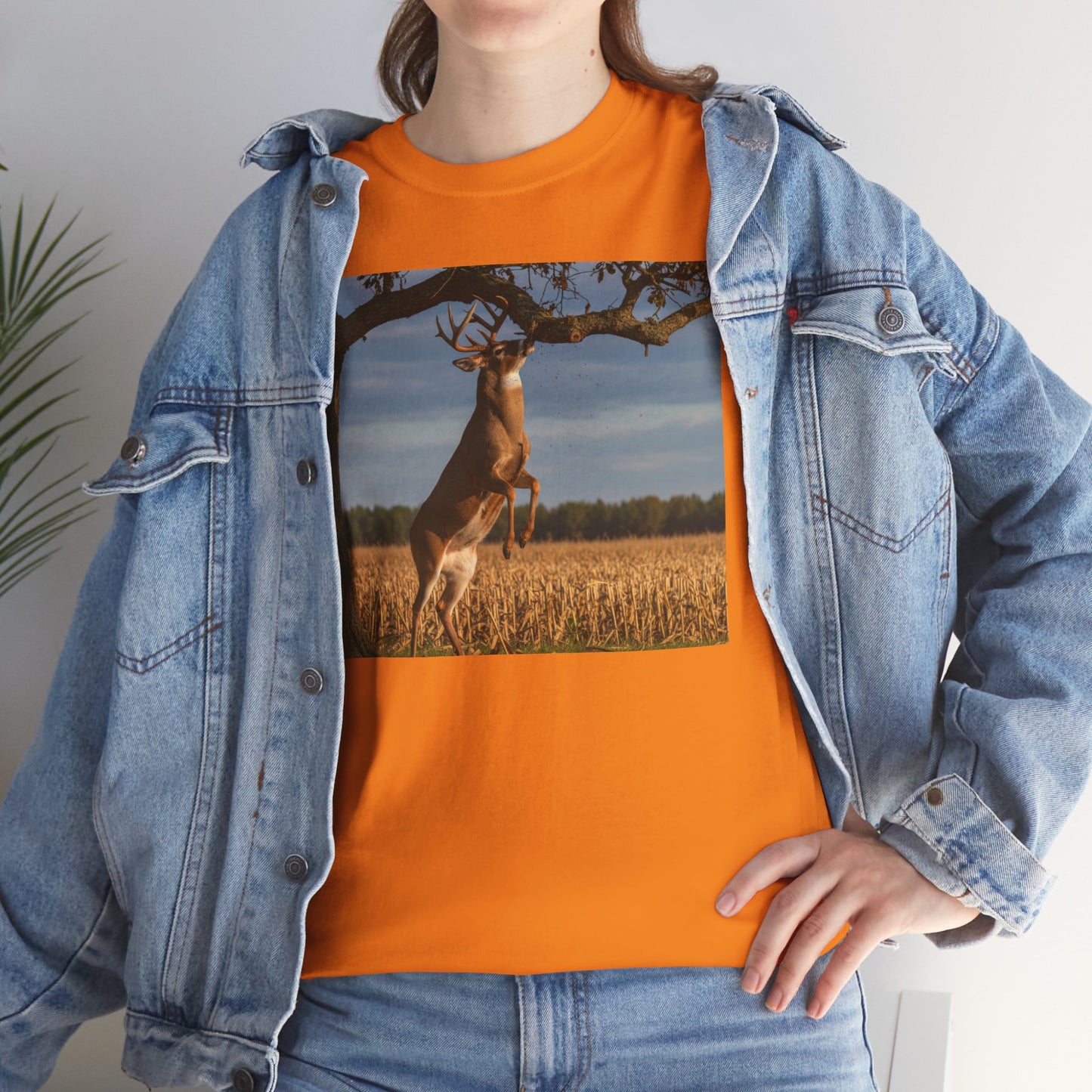Deer T-shirt - Whitetail Buck Design